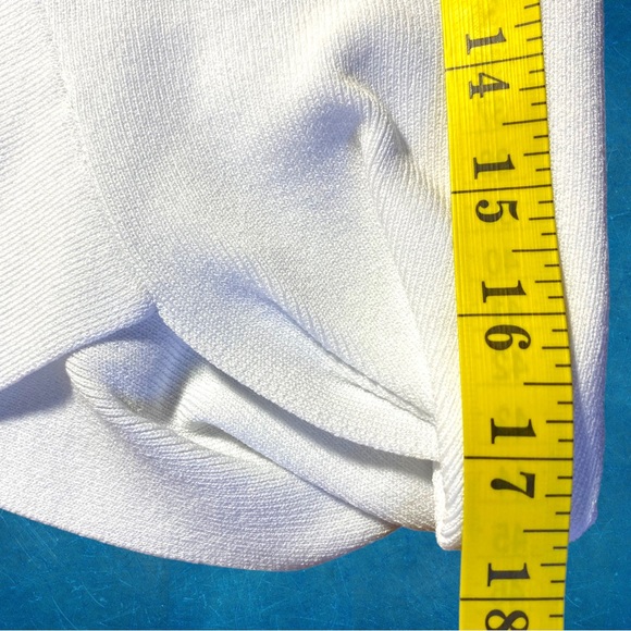 HP💎 NWT Donna Karan New York Twist 3/4 Sleeve Scoop Neck Knit Blouse White XS - Picture 16 of 16